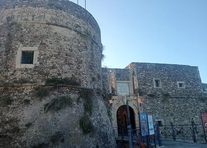 Blue House Pizzo (Calabria)